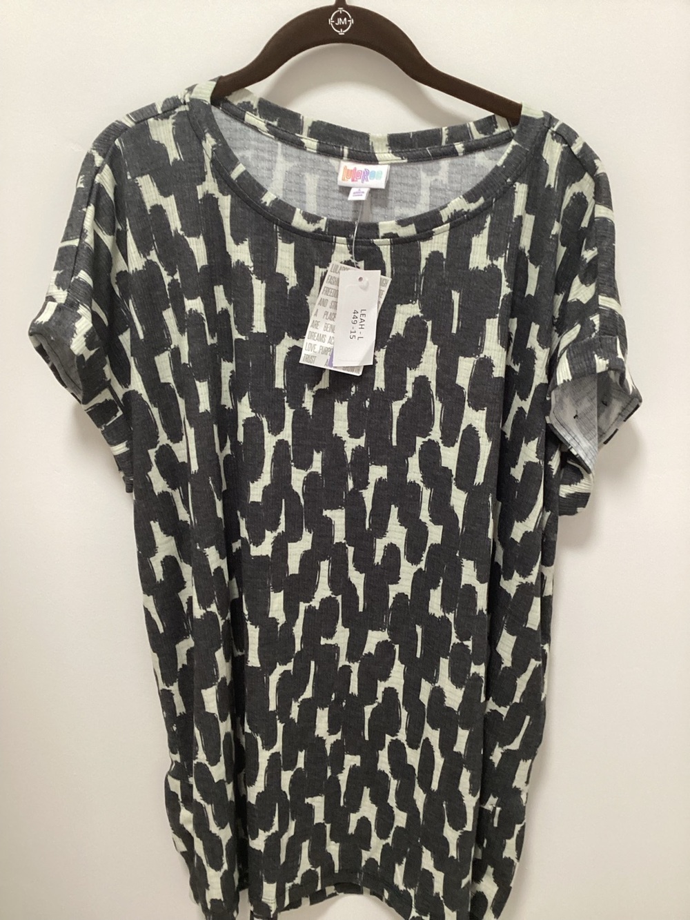 LuLaRoe Leah Top